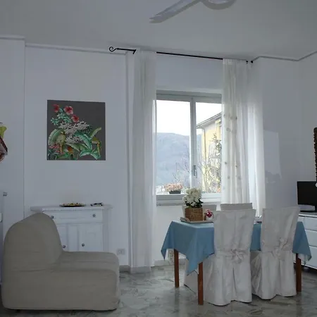Happy Days Apartment Como