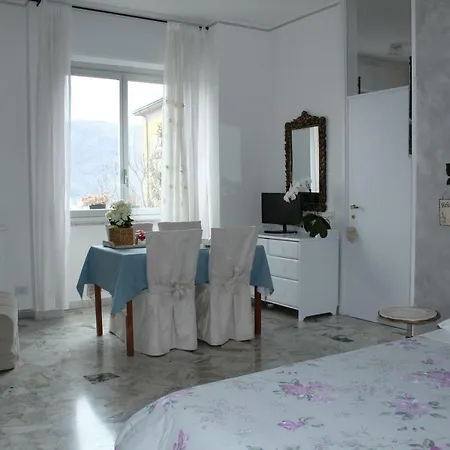 Happy Days Apartament Como